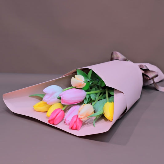 おまかせミックスチューリップ10本ブーケ