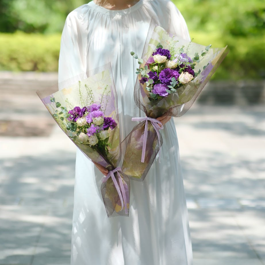 ムーンダスト エレガンスブーケS｜幸せを贈る花束