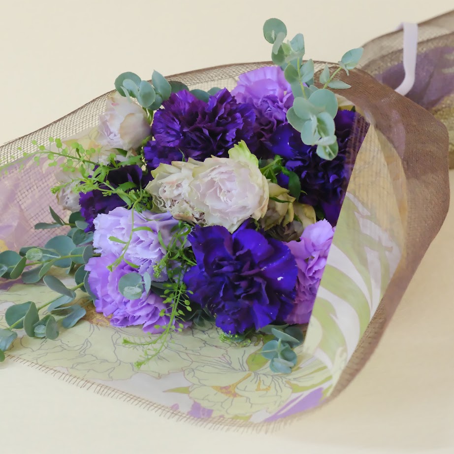 ムーンダスト エレガンスブーケM｜幸せを贈る花束
